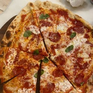 Meet your Posher, Carrie